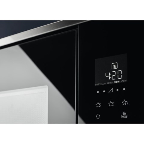 Kuchenka mikrofalowa Electrolux LMS2203EMX (700W; kolor czarny)