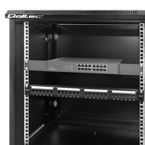 Qoltec Szafa RACK 19" | 12U | 600 x 635 x 600 | Perforowane drzwi | Wisząca | Stalowa obudowa | Zamek | Czarna