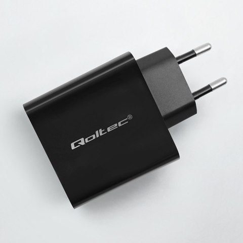 Qoltec Ładowarka Super Quick PD | 1xUSB-C | 1xUSB | 45W | 5-20V | 2.25-3A | Czarna