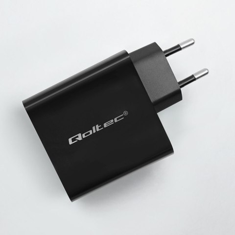 Qoltec Ładowarka Super Quick PD | 1xUSB-C | 65W | 5-20V | 3-3.25A | Czarna