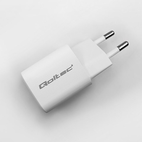 Qoltec Ładowarka sieciowa 35W GaN ULTRA | 5-20V | 2.25-3A | 1 x USB typ C PD | 1 x USB QC 3.0 | Biała