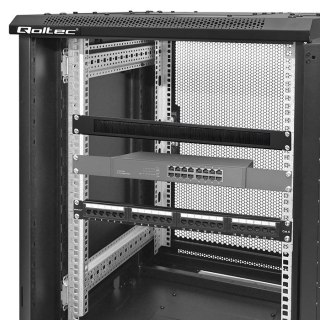 Qoltec Solidny stalowy Przepust szczotkowy do szaf RACK 19" | 1U