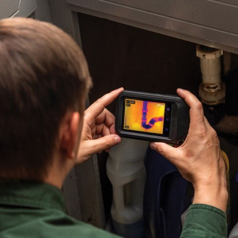 FLIR KAMERA TERMOWIZYJNA Z TECHNOLOGIĄ POPRAWY OBRAZU MSX WI-FI I ŁĄCZNOŚCIĄ W CHMURZE, 128X96PX, DO 300STC, FOV 53,6ST, C3-X